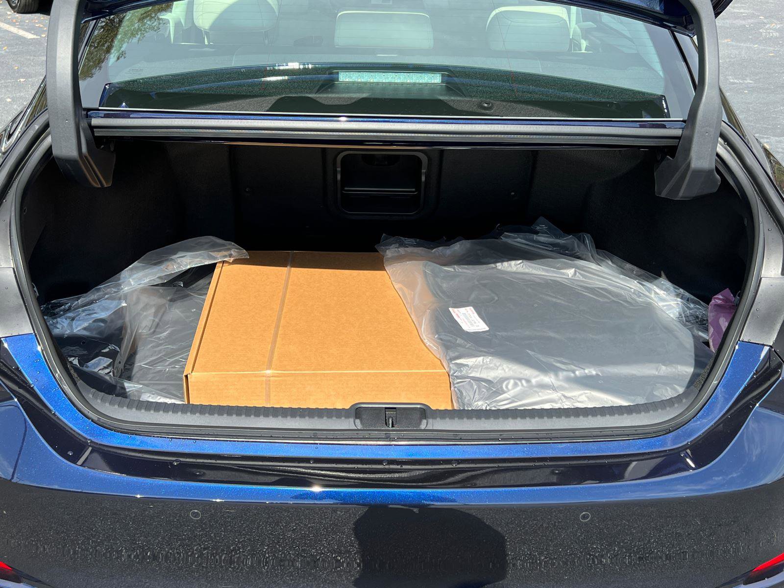 New 2025 Lexus ES 350 w/ Premium Package image 13