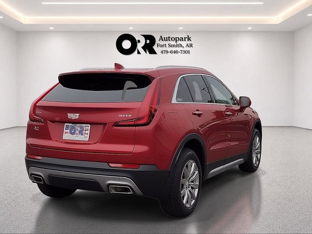 Used 2019 Cadillac XT4 Premium Luxury FWD image 5