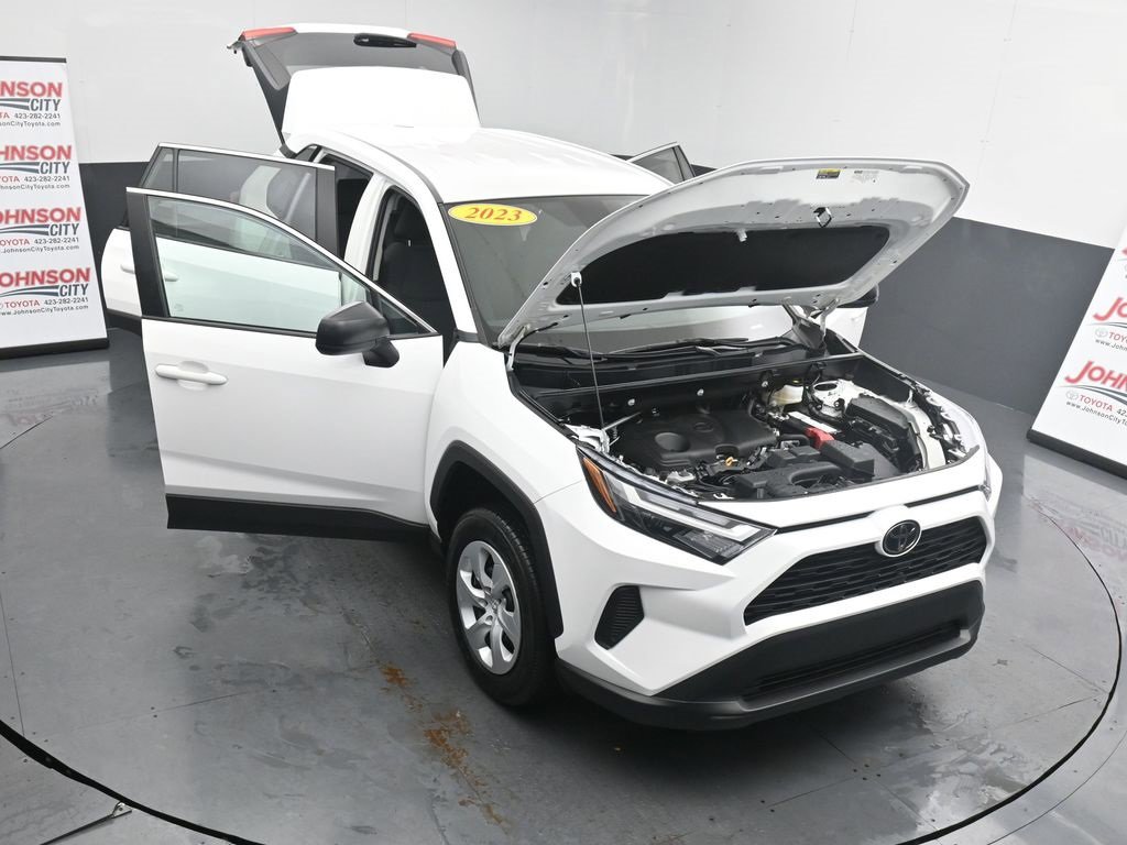 Used 2023 Toyota RAV4 LE image 25