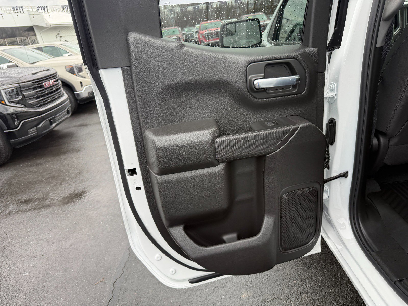 New 2026 GMC Sierra 1500 Pro w/ Graphite Edition image 17