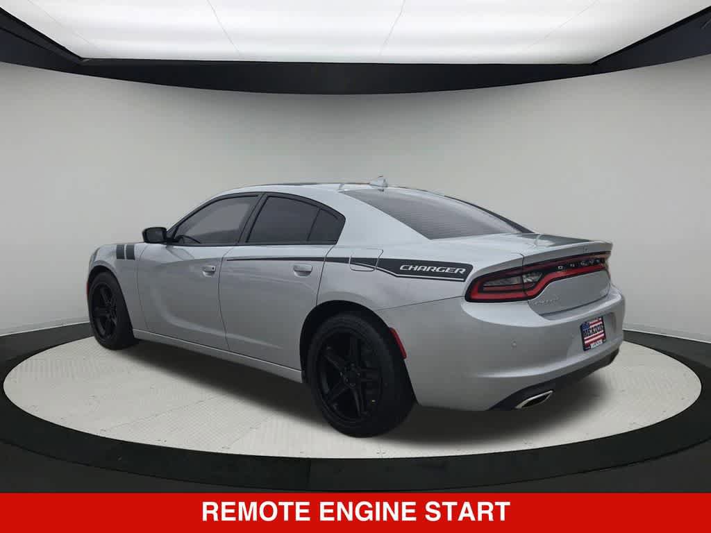 Used 2023 Dodge Charger SXT RWD image 4