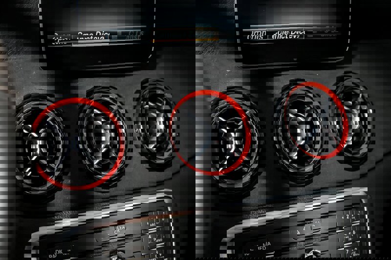 Used 2017 Mercedes-Benz CLA 45 AMG 4MATIC w/ Premium 1 Package image 31