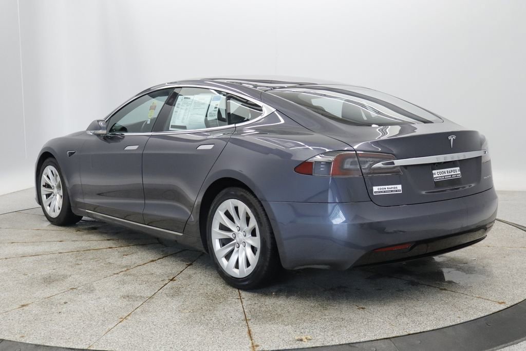 Used 2020 Tesla Model S Long Range AWD/4WD image 3