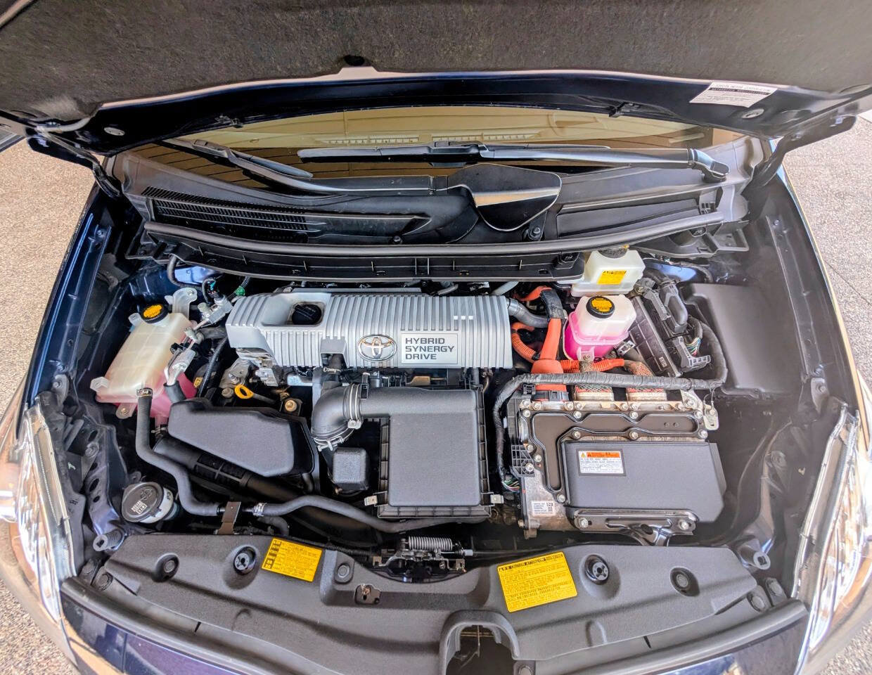 Used 2014 Toyota Prius Four w/ Solar Roof Package FWD image 13