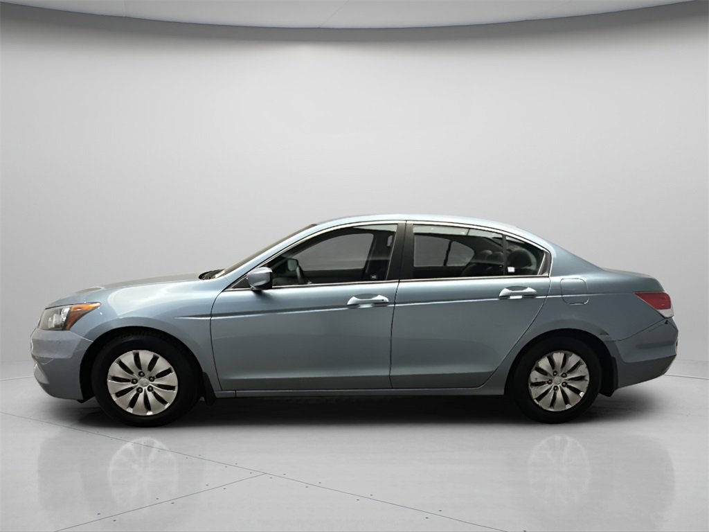 Used 2011 Honda Accord LX image 2
