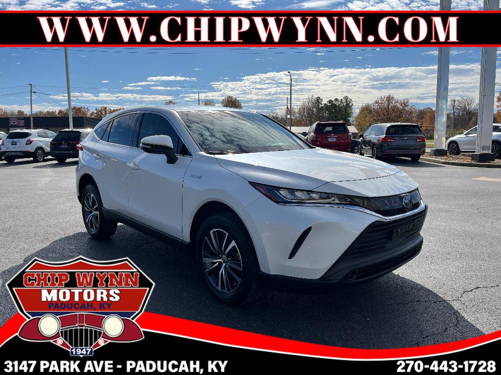 Used 2021 Toyota Venza LE image 1