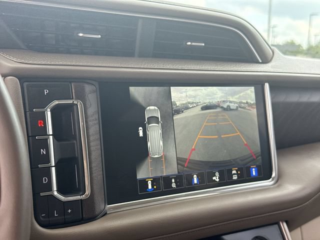 Used 2024 GMC Yukon Denali AWD/4WD image 17