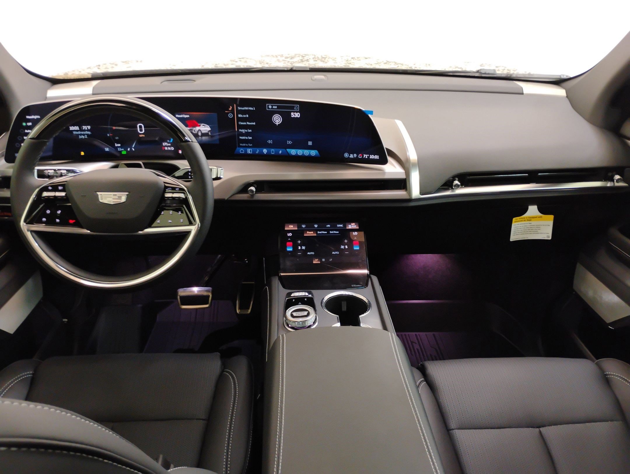 New 2026 Cadillac Vistiq Sport w/ LPO, Floor Liner Package image 15