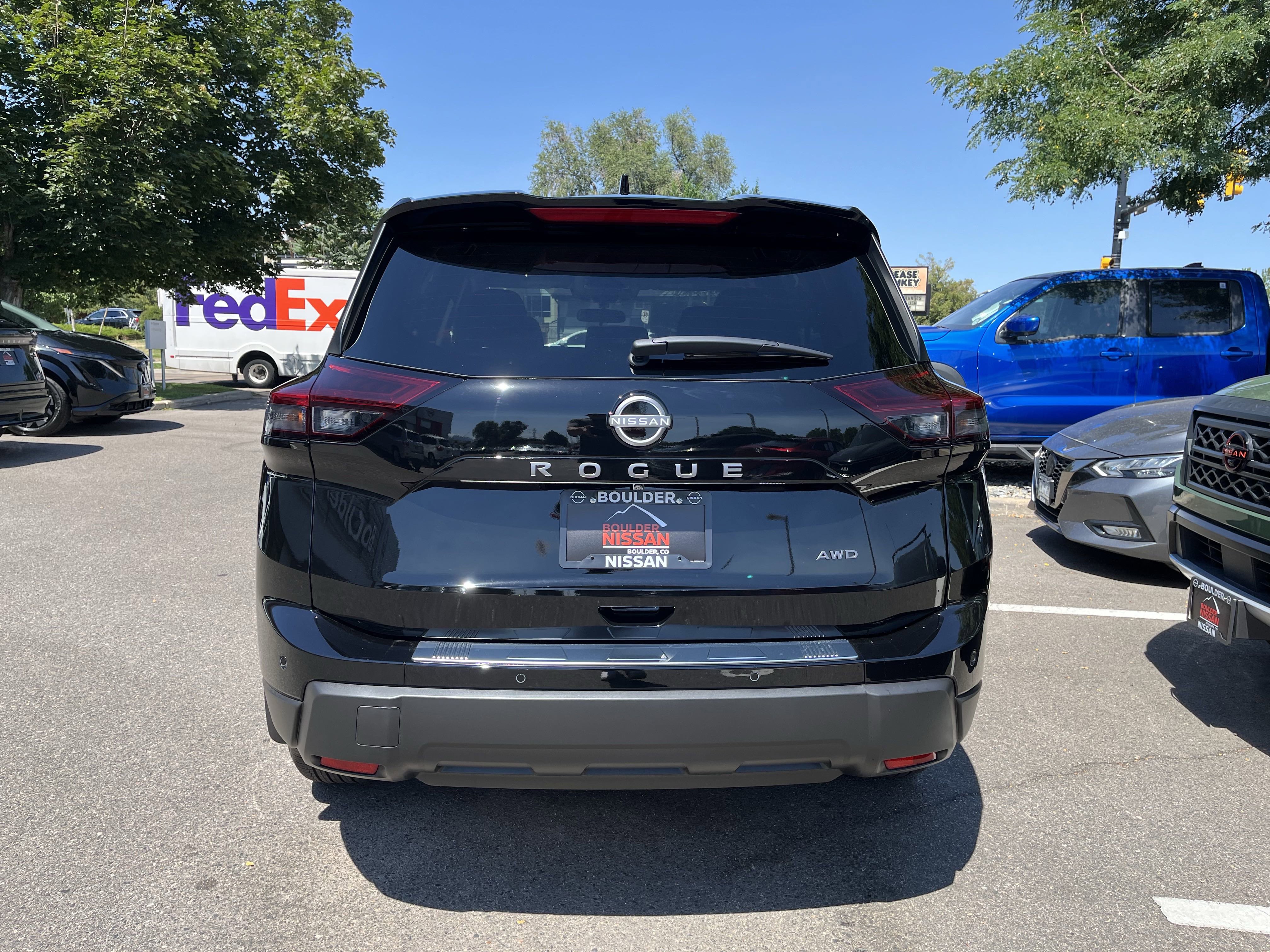 New 2026 Nissan Rogue SV image 6