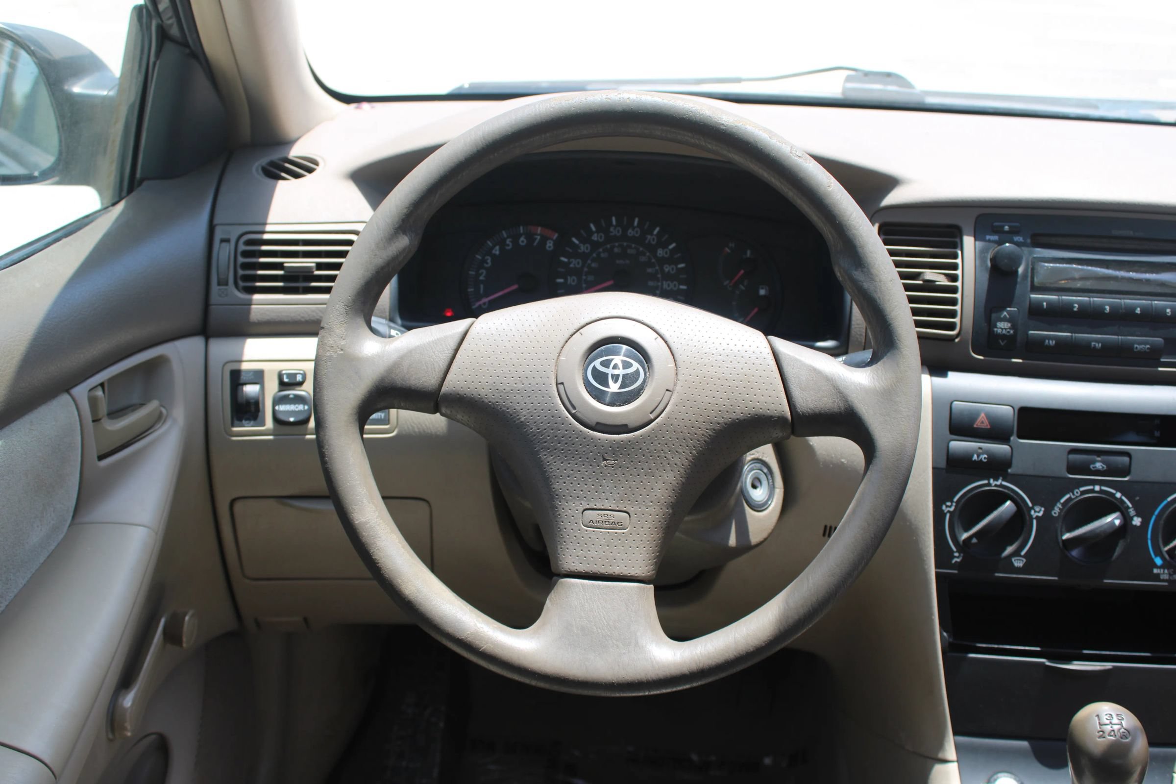 Used 2005 Toyota Corolla CE FWD image 11