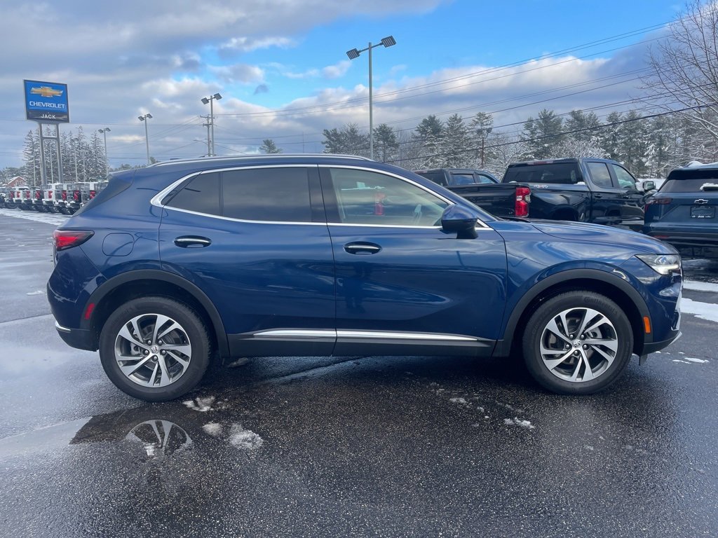 Used 2023 Buick Envision Essence image 8
