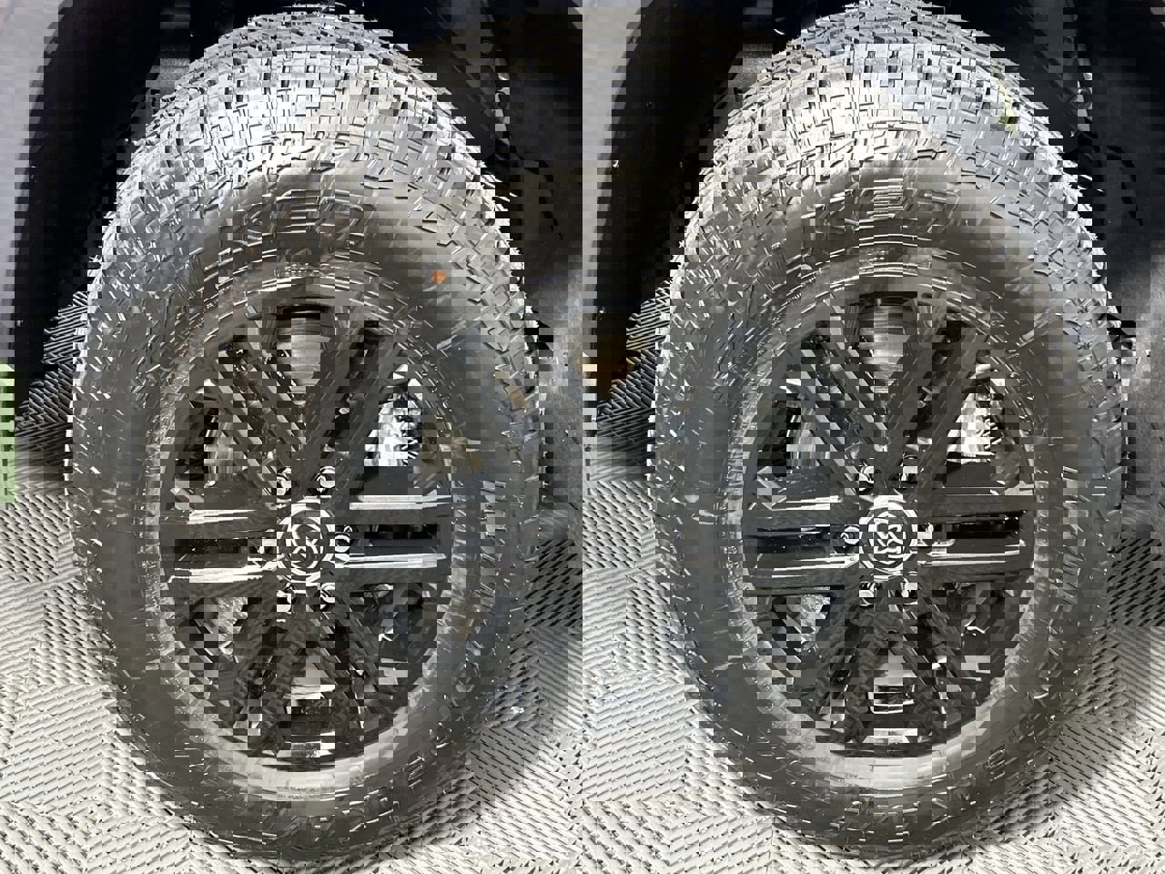 Used 2023 Toyota Tundra SR5 image 9