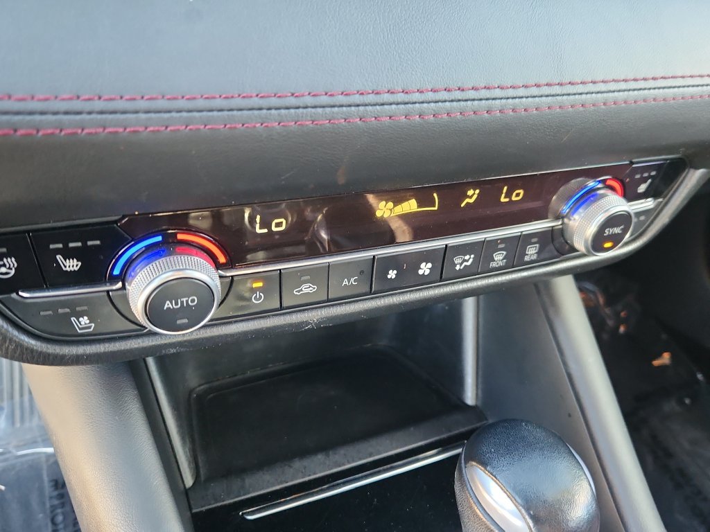 Used 2021 MAZDA MAZDA6 Carbon Edition FWD image 24