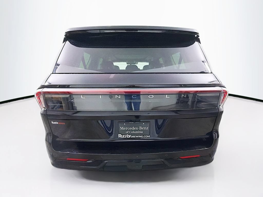 Used 2026 Lincoln Navigator L Reserve AWD/4WD image 6
