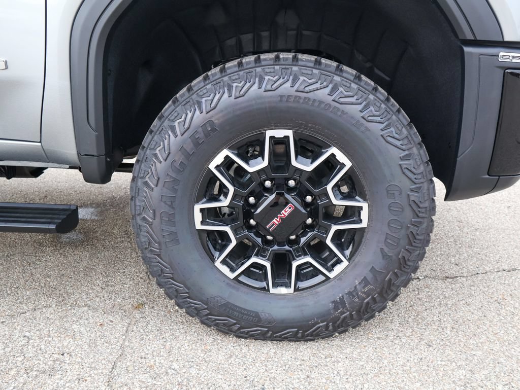 New 2026 GMC Sierra 2500 AT4X w/ LPO, Black Badging Package AWD/4WD image 36