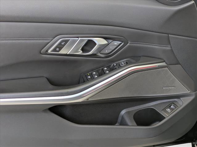 Used 2021 BMW M3 Competition w/ Executive Package RWD image 18