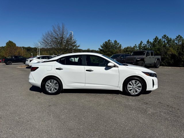 Used 2025 Nissan Sentra S FWD image 3