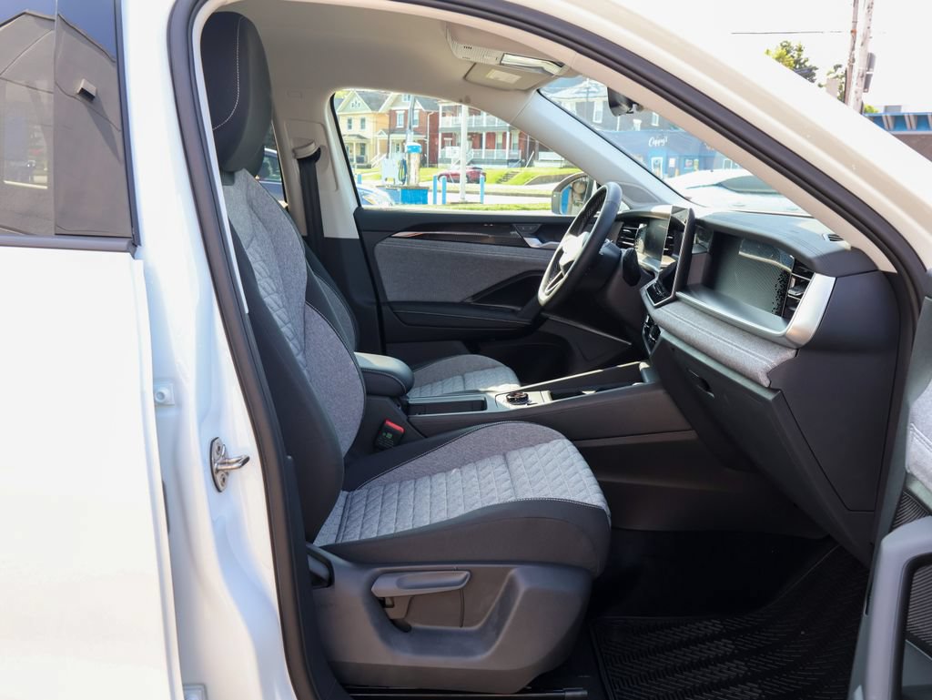 New 2026 Volkswagen Tiguan S AWD/4WD image 28