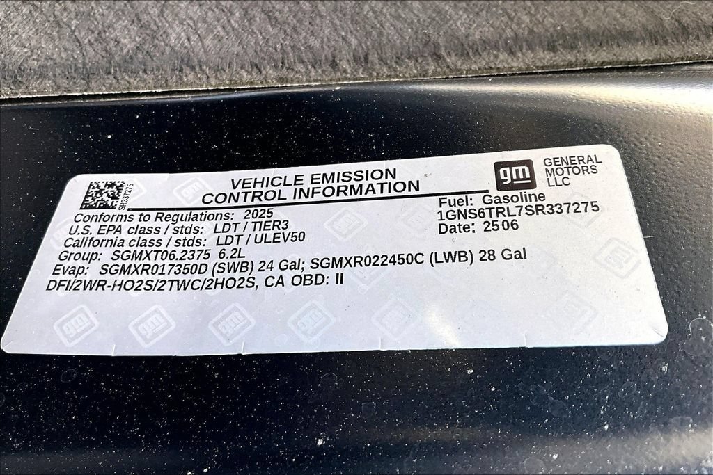 Used 2025 Chevrolet Tahoe High Country AWD/4WD image 28