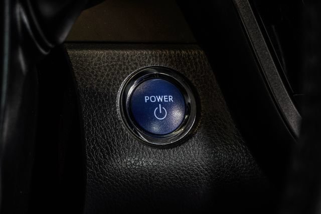 Used 2022 Toyota Camry XLE FWD image 26