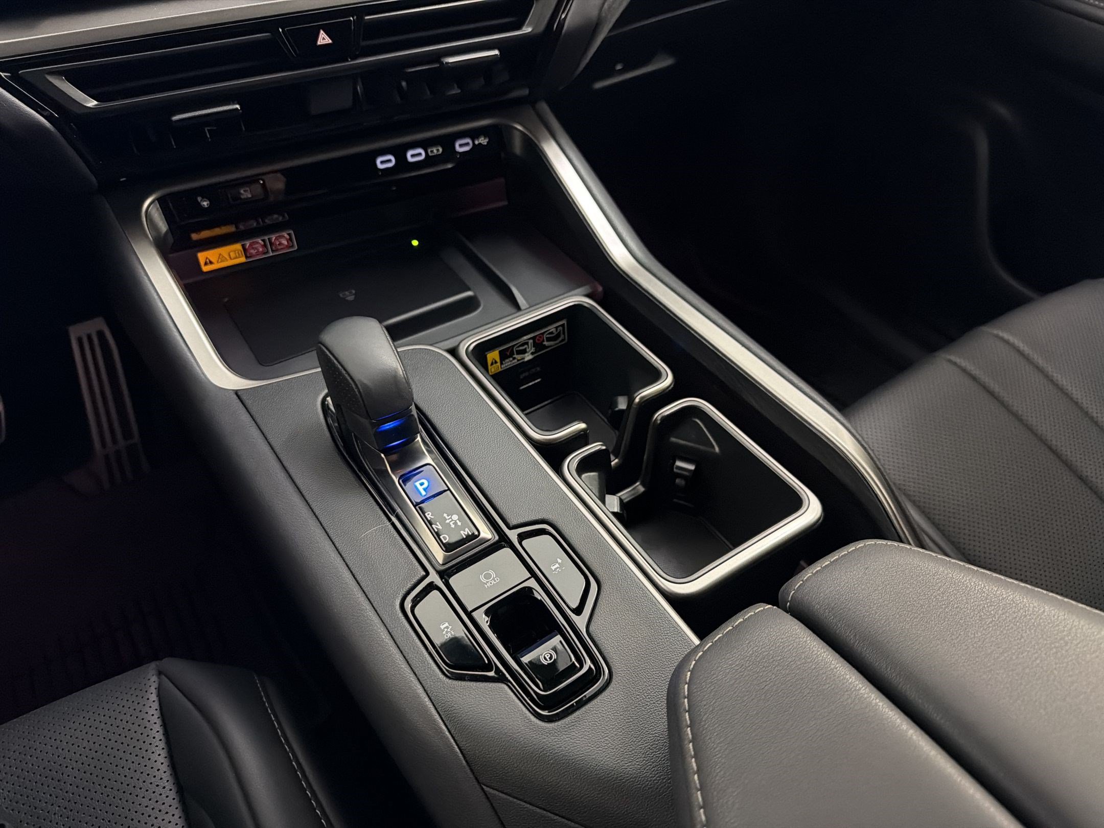 Certified 2024 Lexus TX 500h AWD w/ Technology Package image 17