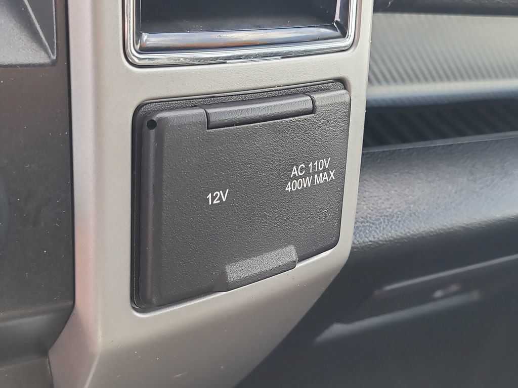 Used 2020 Ford F150 Lariat w/ Equipment Group 502A Luxury AWD/4WD image 28