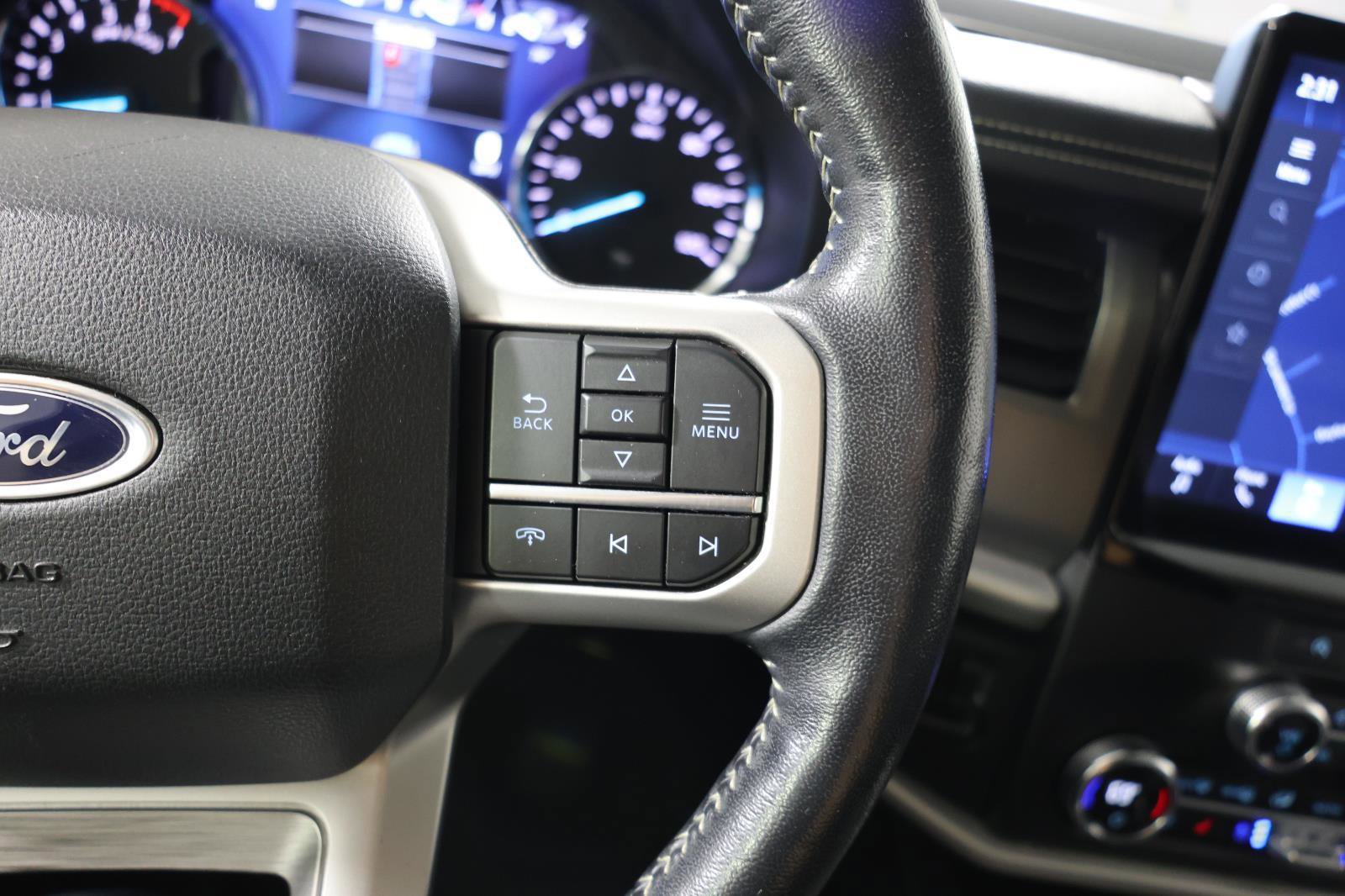 Used 2023 Ford Expedition Max XLT AWD/4WD image 20