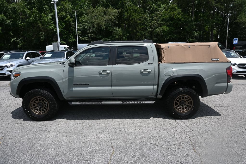 Used 2022 Toyota Tacoma SR5 w/ Trail Edition AWD/4WD image 3