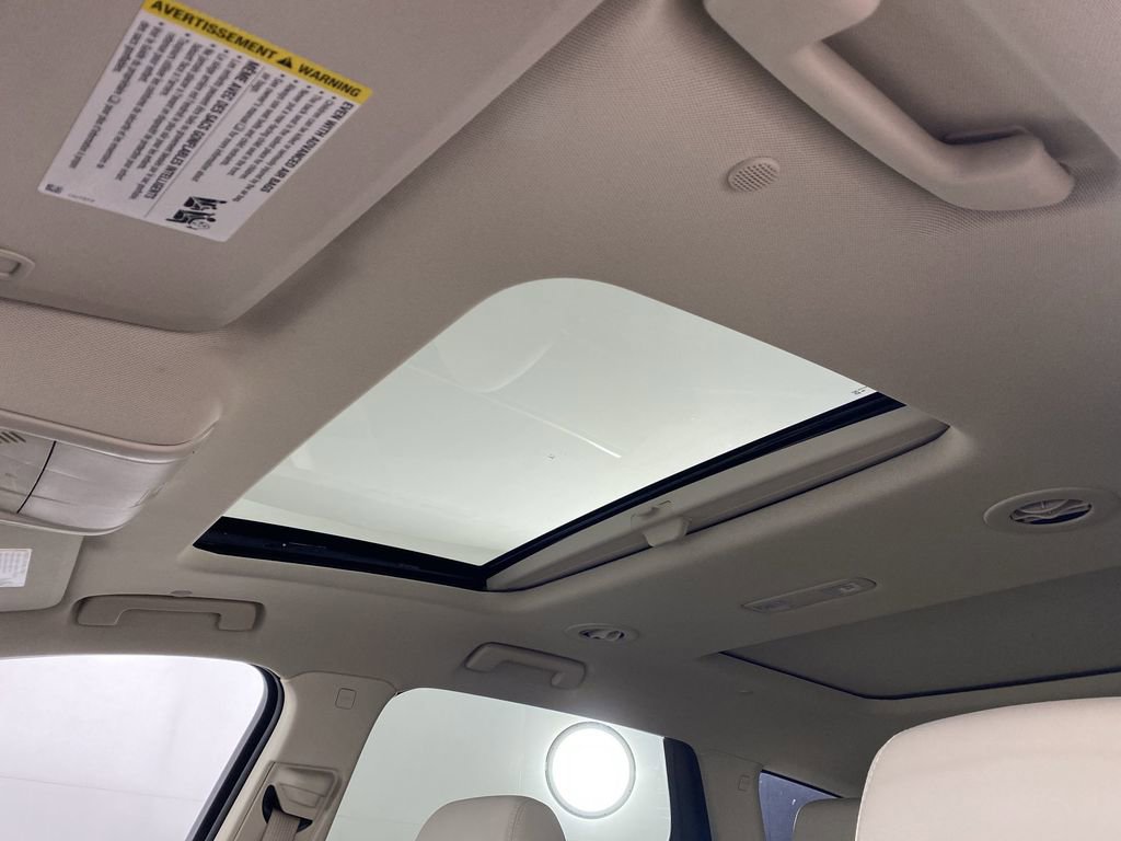 Certified 2023 Buick Enclave Essence w/ Experience Buick Package image 21