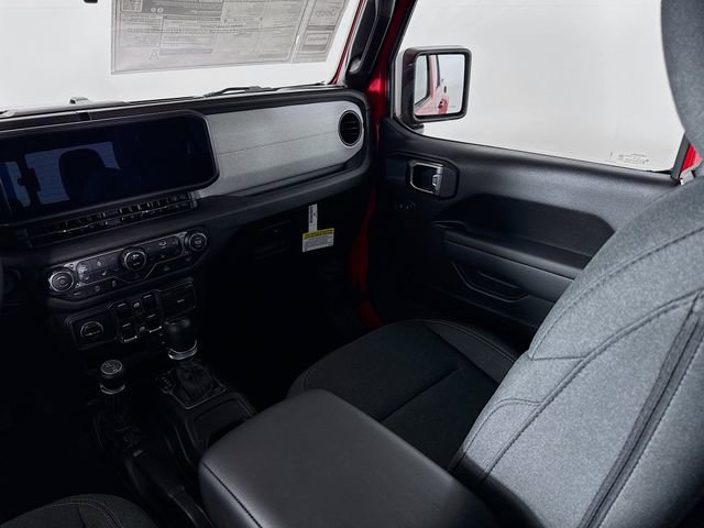 New 2025 Jeep Gladiator Sport image 25