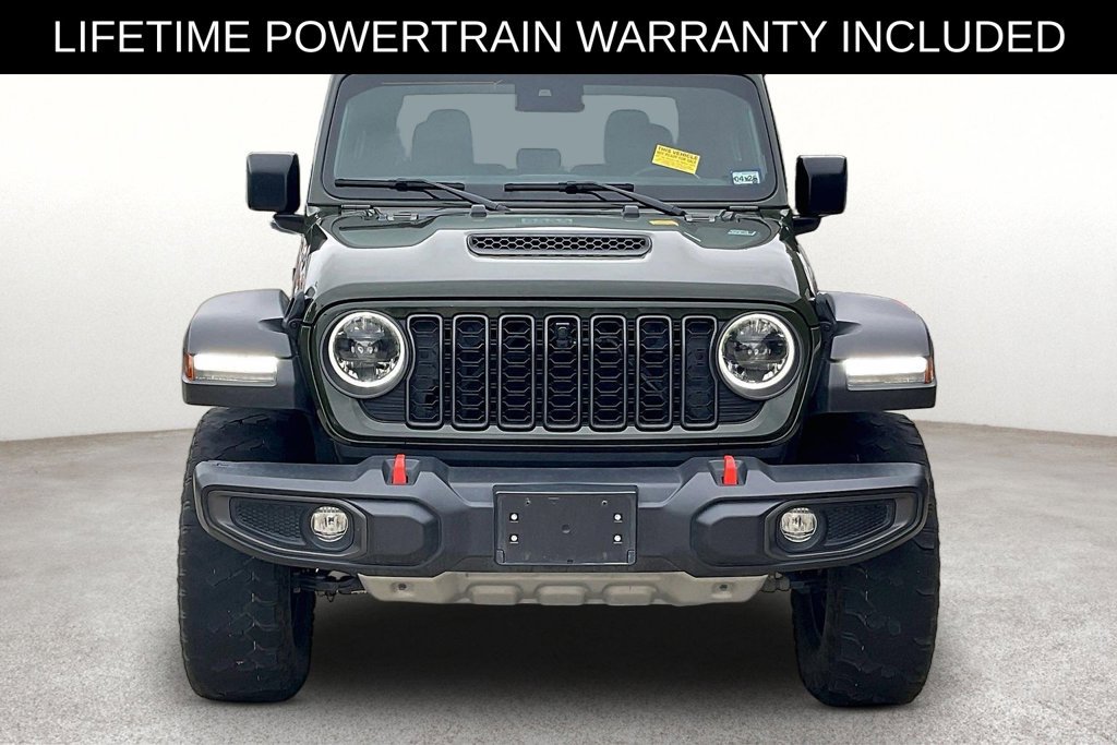 Used 2024 Jeep Gladiator Mojave w/ Technology Group AWD/4WD image 4