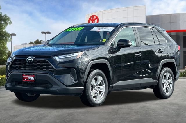 Certified 2024 Toyota RAV4 XLE AWD/4WD image 10
