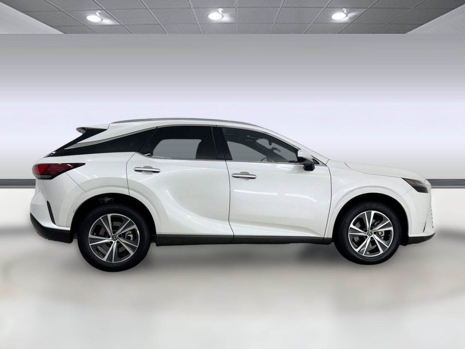 Certified 2025 Lexus RX 350 Premium w/ Accessory Package (Z1) image 8