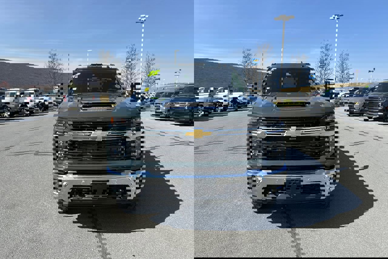 New 2025 Chevrolet Silverado 3500 LT w/ All Star Edition image 2