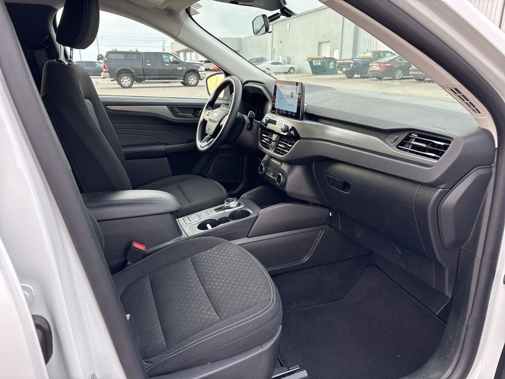 Used 2025 Ford Escape Active image 24