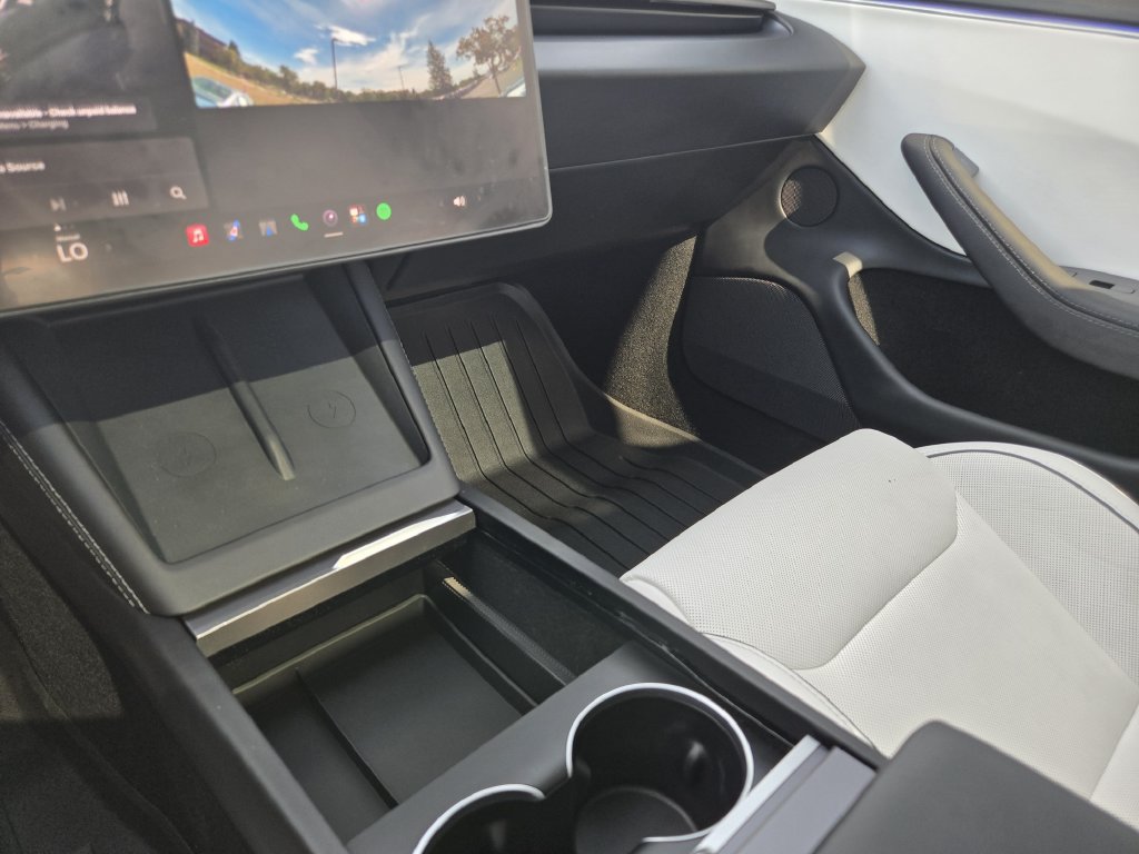 Used 2025 Tesla Model 3 Performance AWD/4WD image 14