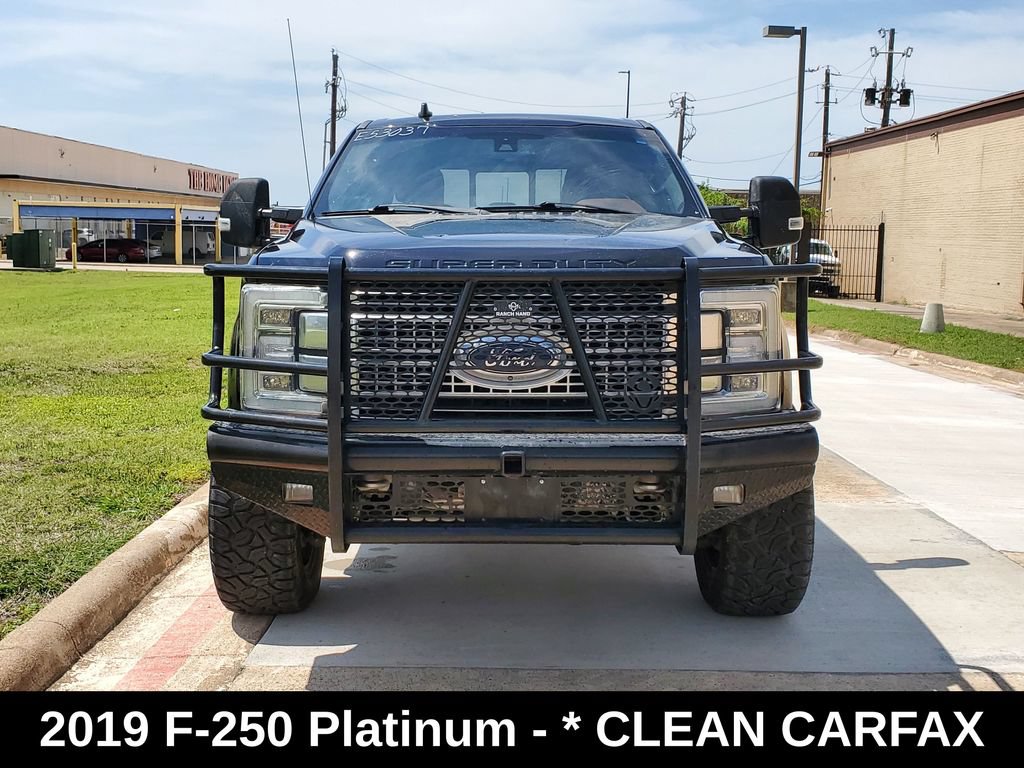 Used 2019 Ford F250 Platinum w/ Platinum Ultimate Package AWD/4WD image 2