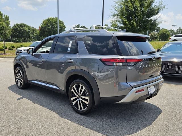 Used 2025 Nissan Pathfinder Platinum w/ Cargo Package FWD image 6