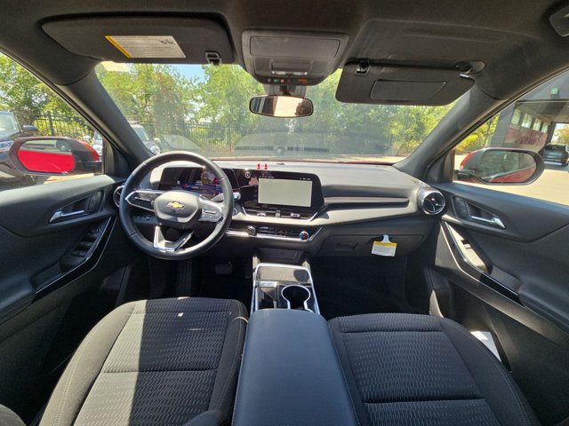 Used 2025 Chevrolet Equinox LT AWD/4WD image 18
