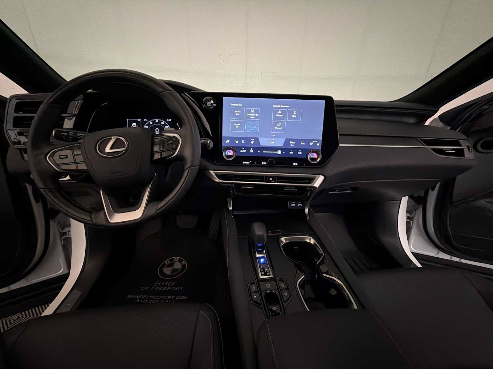 Used 2024 Lexus RX 350 Premium w/ Accessory Package (Z1) AWD/4WD image 12