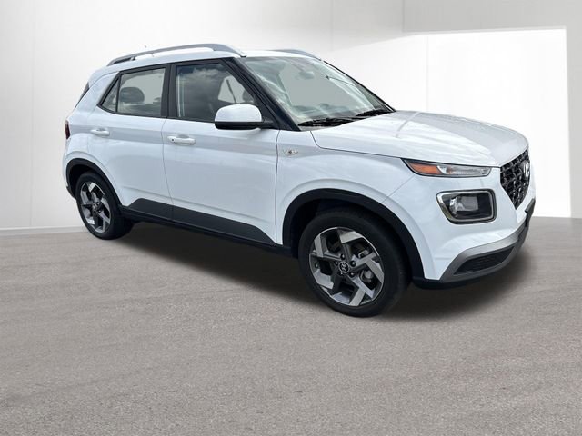 Used 2025 Hyundai Venue SEL image 41