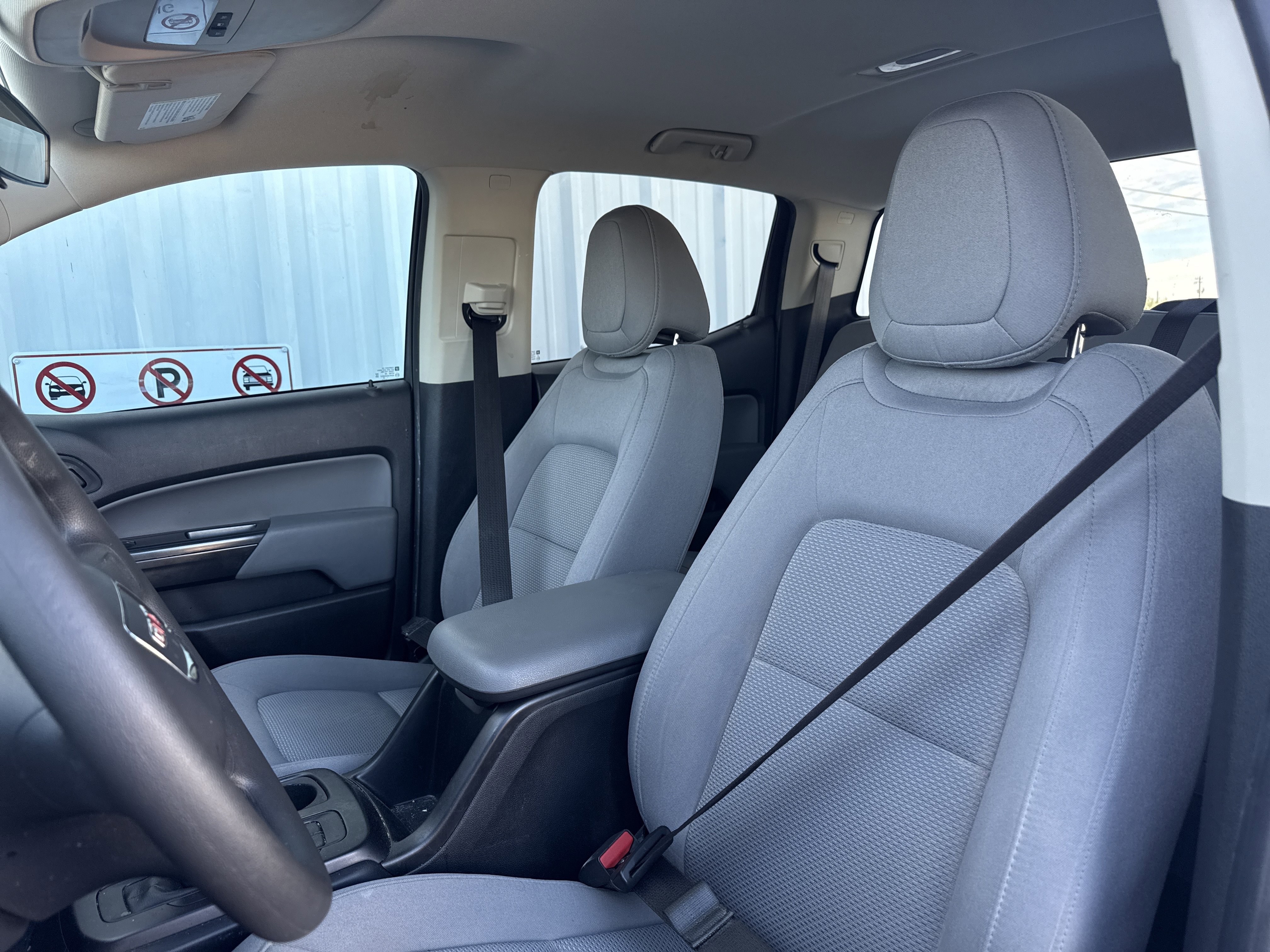 Used 2022 GMC Canyon Elevation Standard image 13