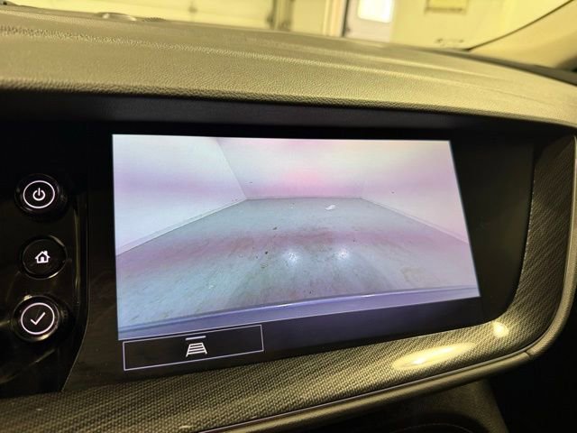 Used 2021 Buick Envision Essence FWD image 21