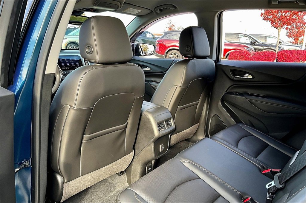 Used 2020 Chevrolet Equinox Premier image 32