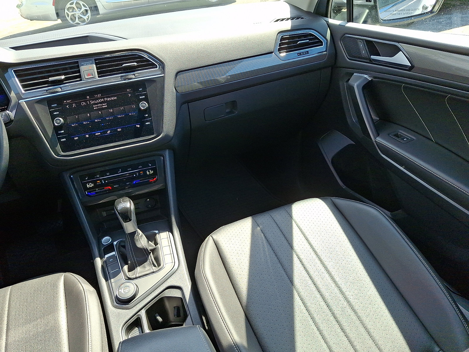 Used 2022 Volkswagen Tiguan SE AWD/4WD image 17