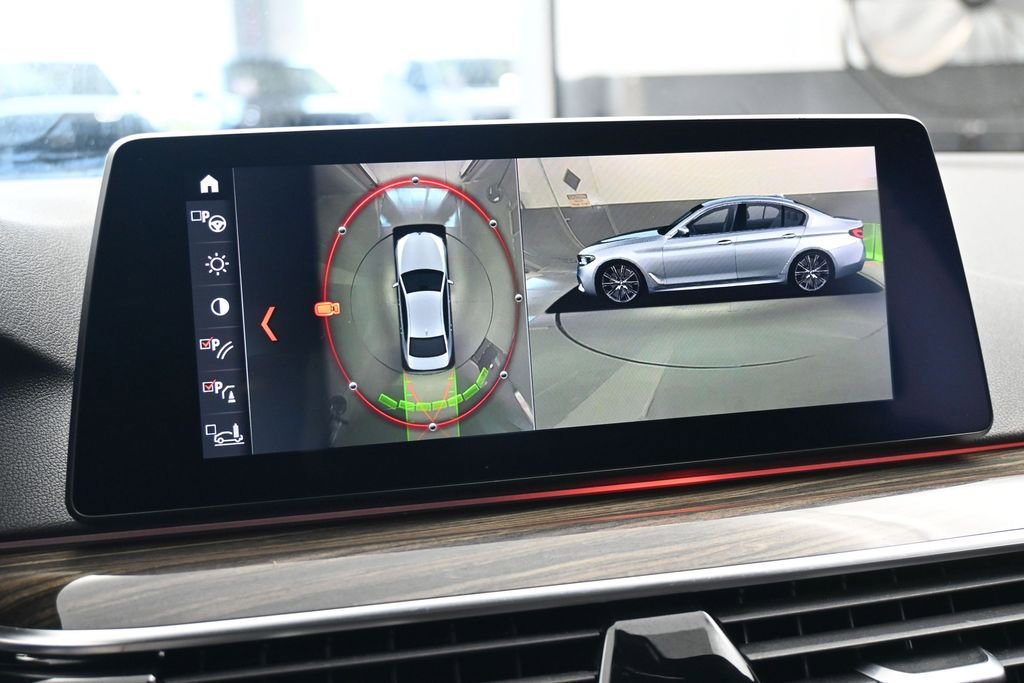 Used 2019 BMW 530i w/ Premium Package RWD image 25