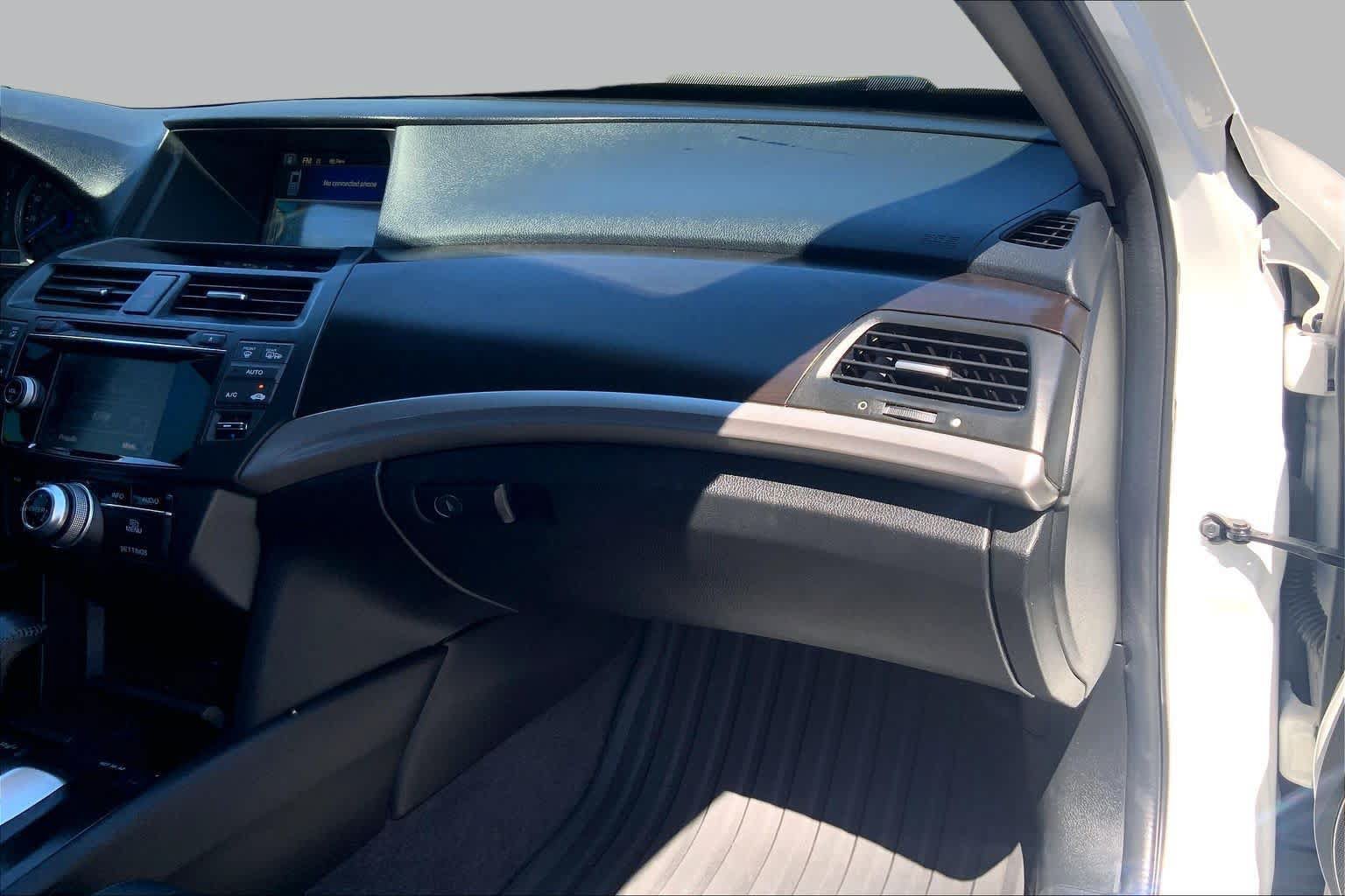 Used 2015 Honda Crosstour EX-L image 18