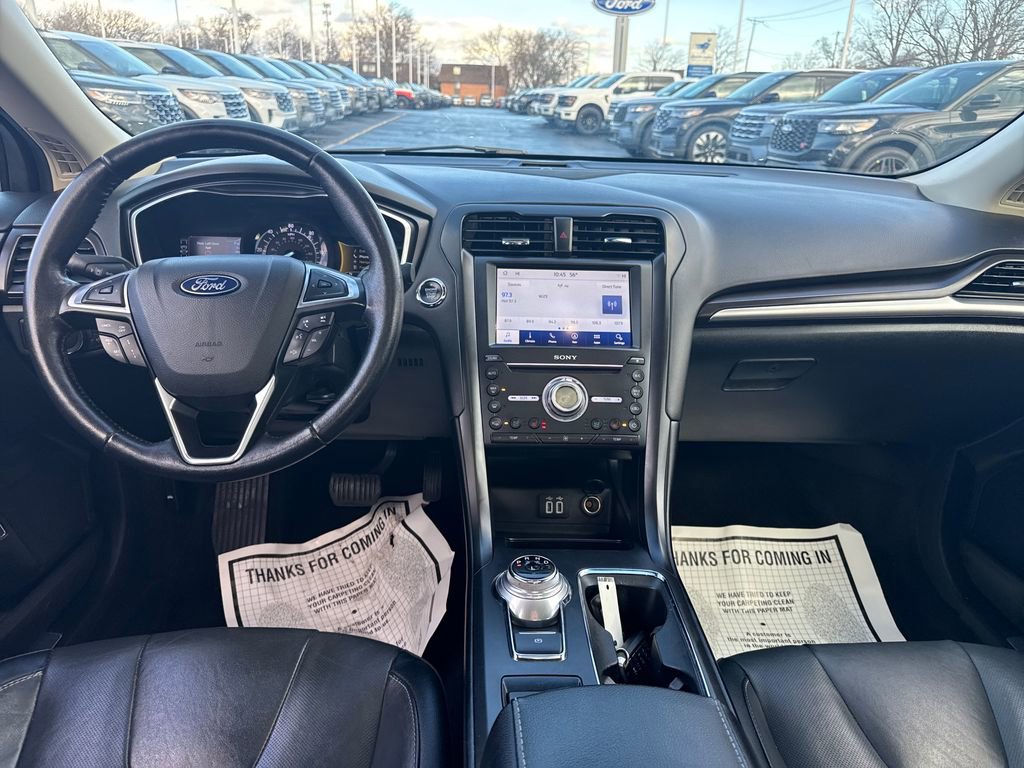 Used 2019 Ford Fusion Titanium image 19