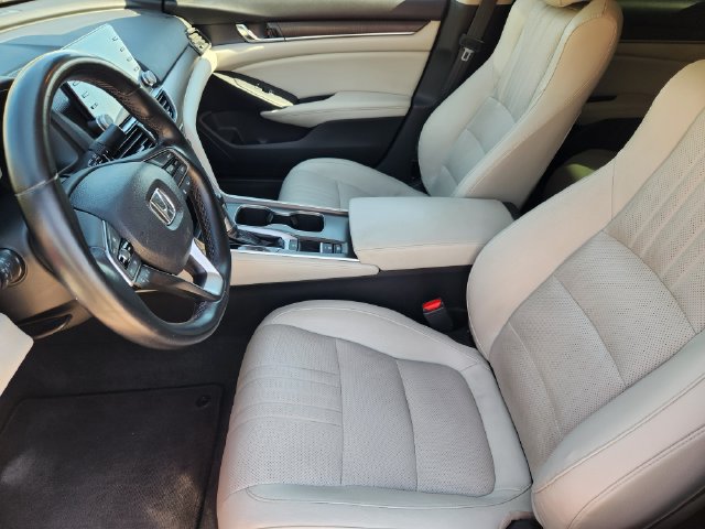 Used 2018 Honda Accord EX-L image 11