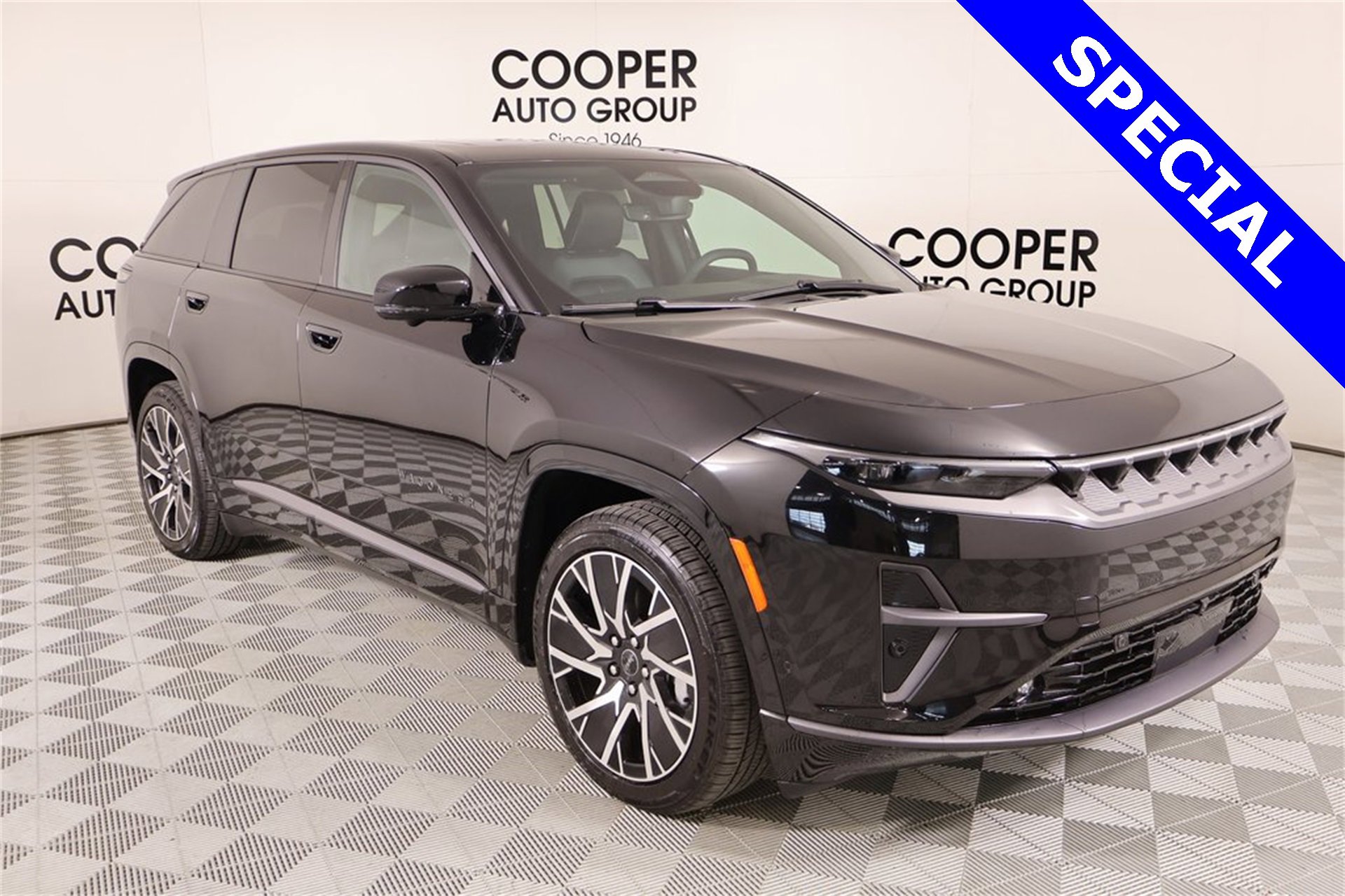 Used 2025 Jeep Wagoneer S Limited image 1